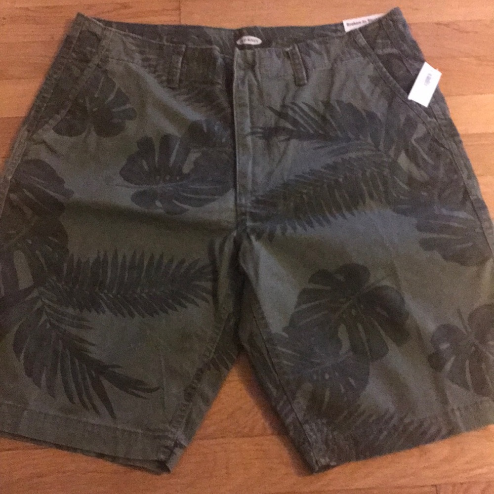 Men’s shorts old navy NWT